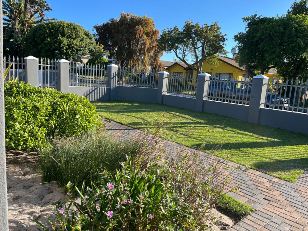 House for sale in Amandelrug, Kuils River - 1KV1717801