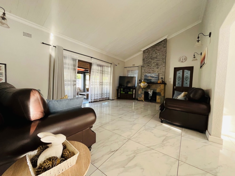 House for sale in Amandelrug, Kuils River - 1KV1717801