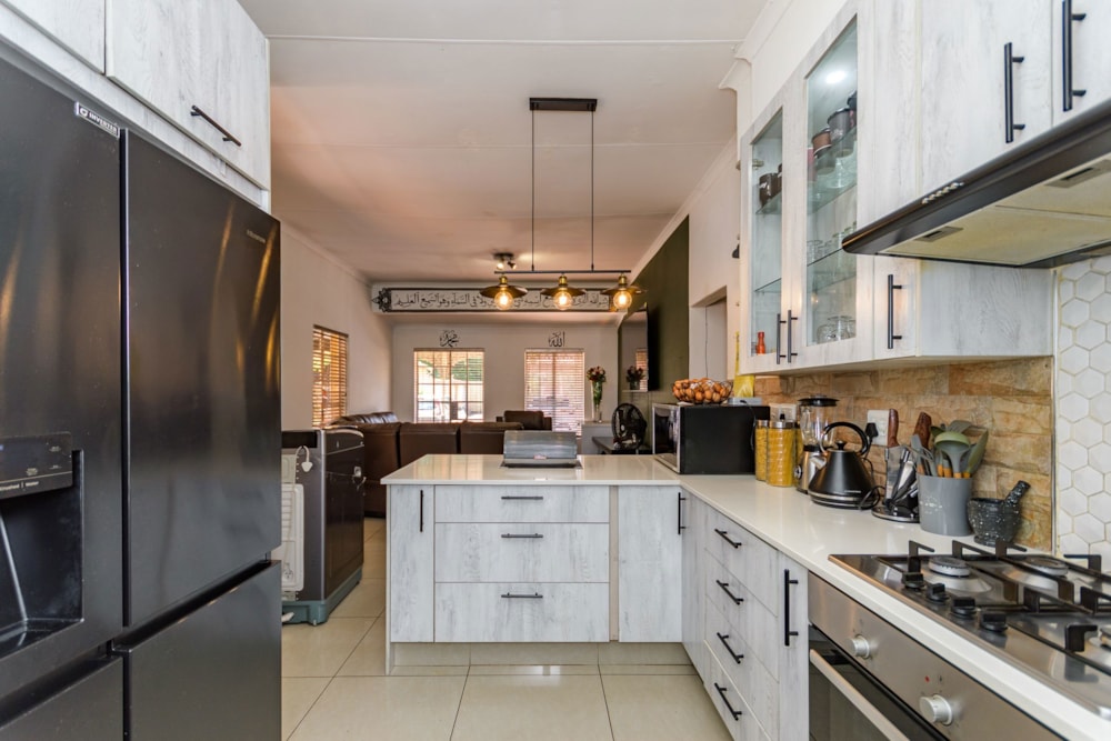 Townhouse for sale in Florida, Roodepoort - RAN1716063