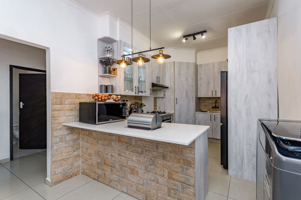 Townhouse for sale in Florida, Roodepoort - RAN1716063