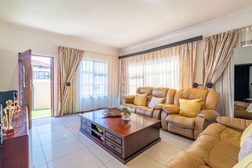 House for sale in Sagewood, Midrand - MR1718315