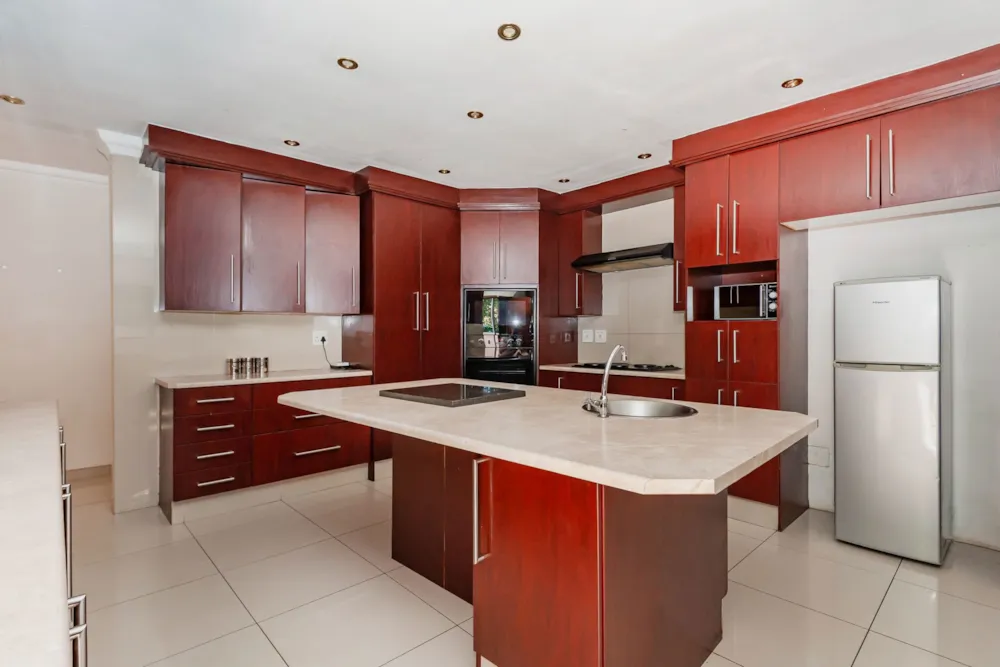 House sold in Brackendowns - 1GV1716620