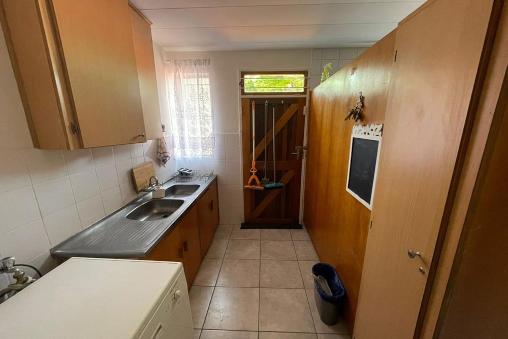 Townhouse for sale in Universitas - 1BX1717504 Townhouse for sale in Universitas - 1BX1717504