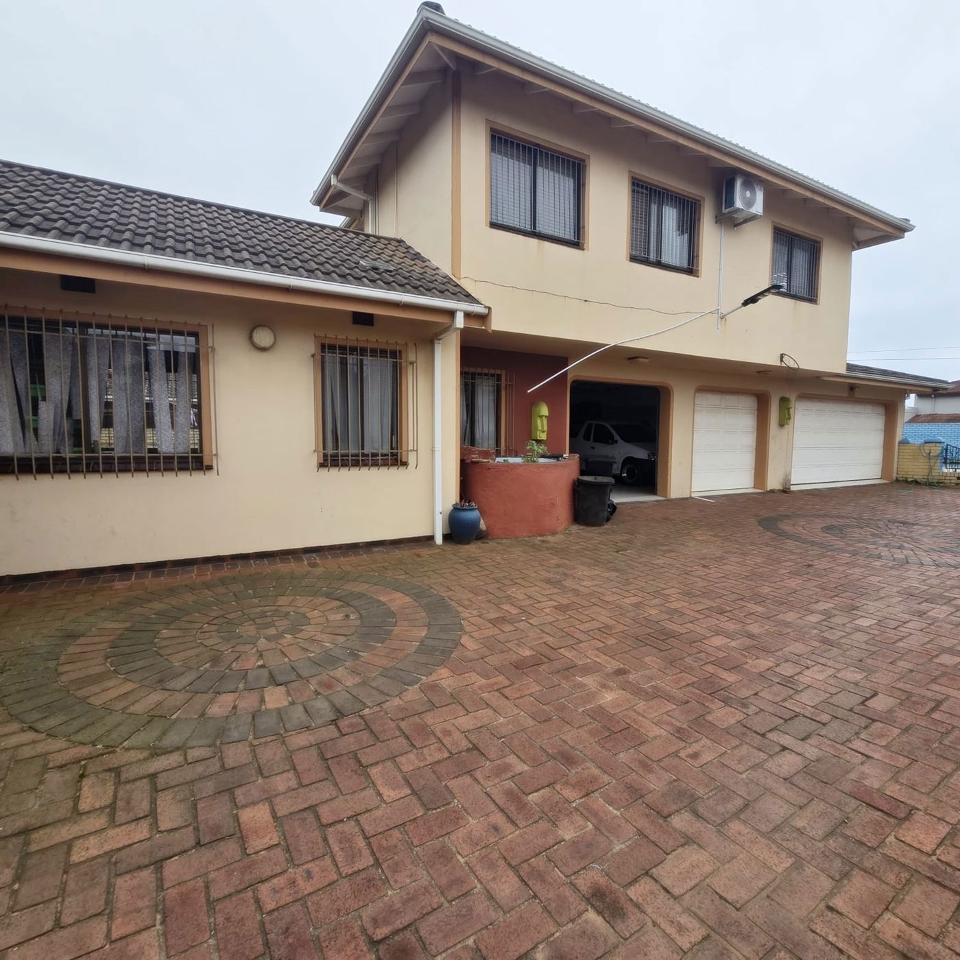 House for sale in La Mercy - 1ND1717139