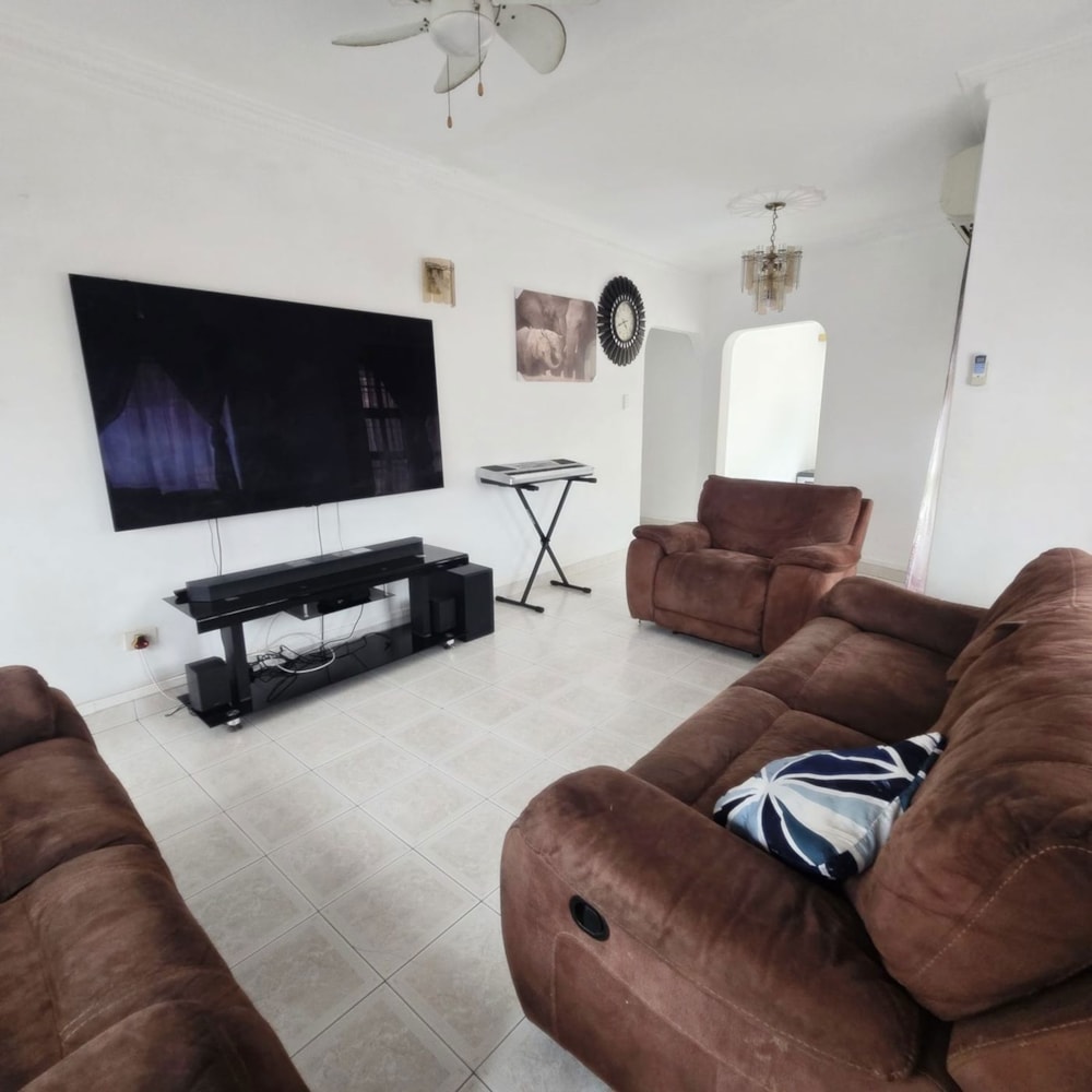 House for sale in La Mercy - 1ND1717139 House for sale in La Mercy - 1ND1717139