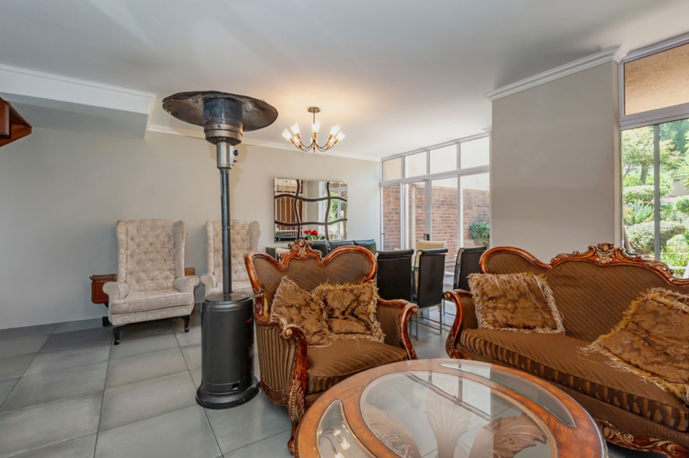 Townhouse for sale in Bramley - BED1720161 Townhouse for sale in Bramley - BED1720161