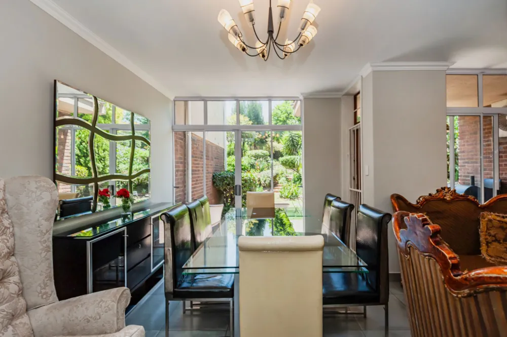 Townhouse for sale in Bramley - BED1720161 Townhouse for sale in Bramley - BED1720161