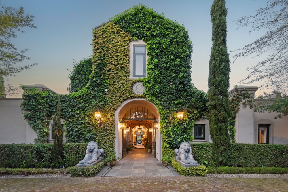 House for sale in Franschhoek Rural - FWI1518787 House for sale in Franschhoek Rural - FWI1518787