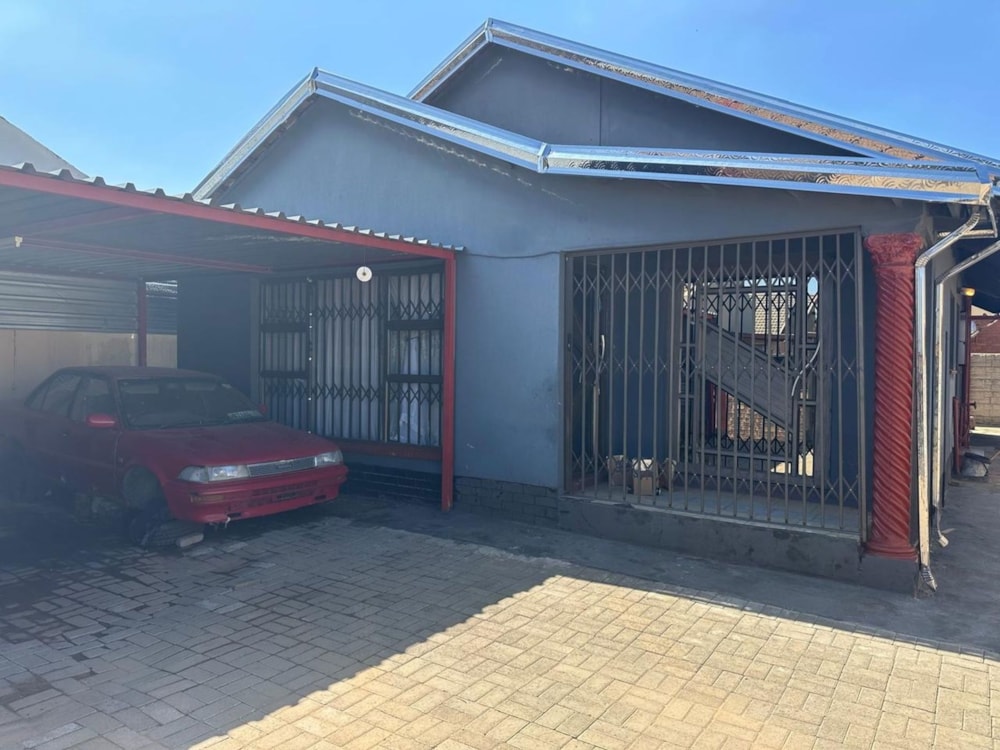 House for sale in Bloemanda - 1BX1716718