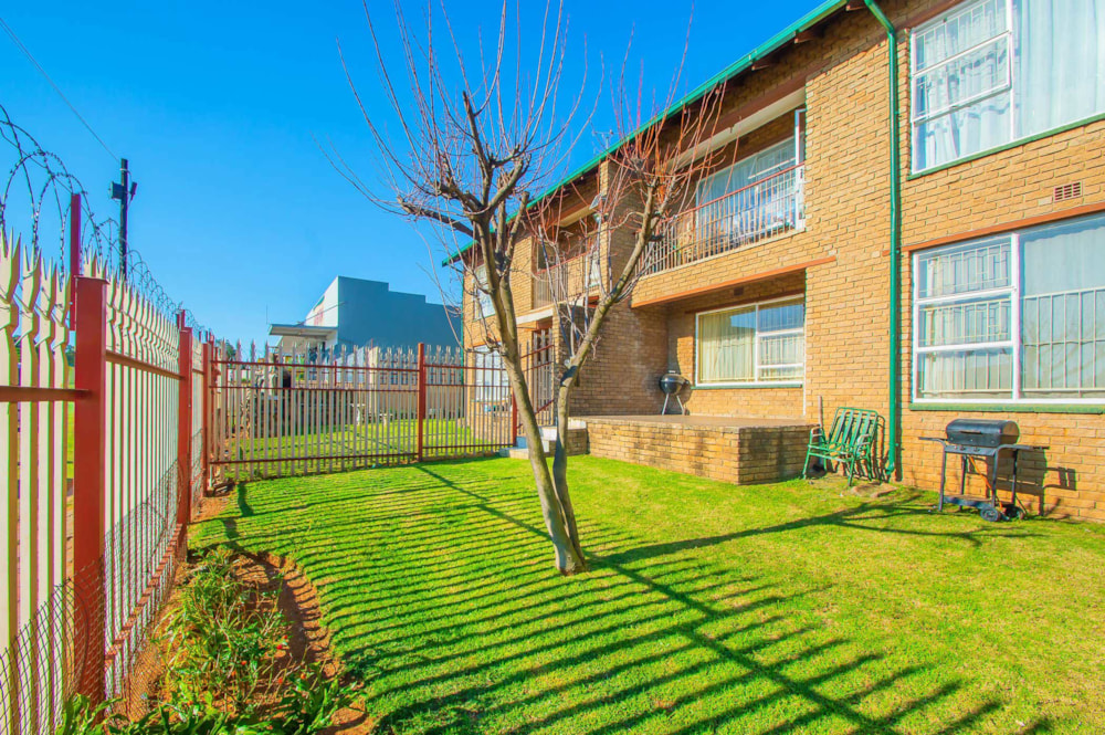 Apartment for sale in Krugersdorp North - 1KR1719421