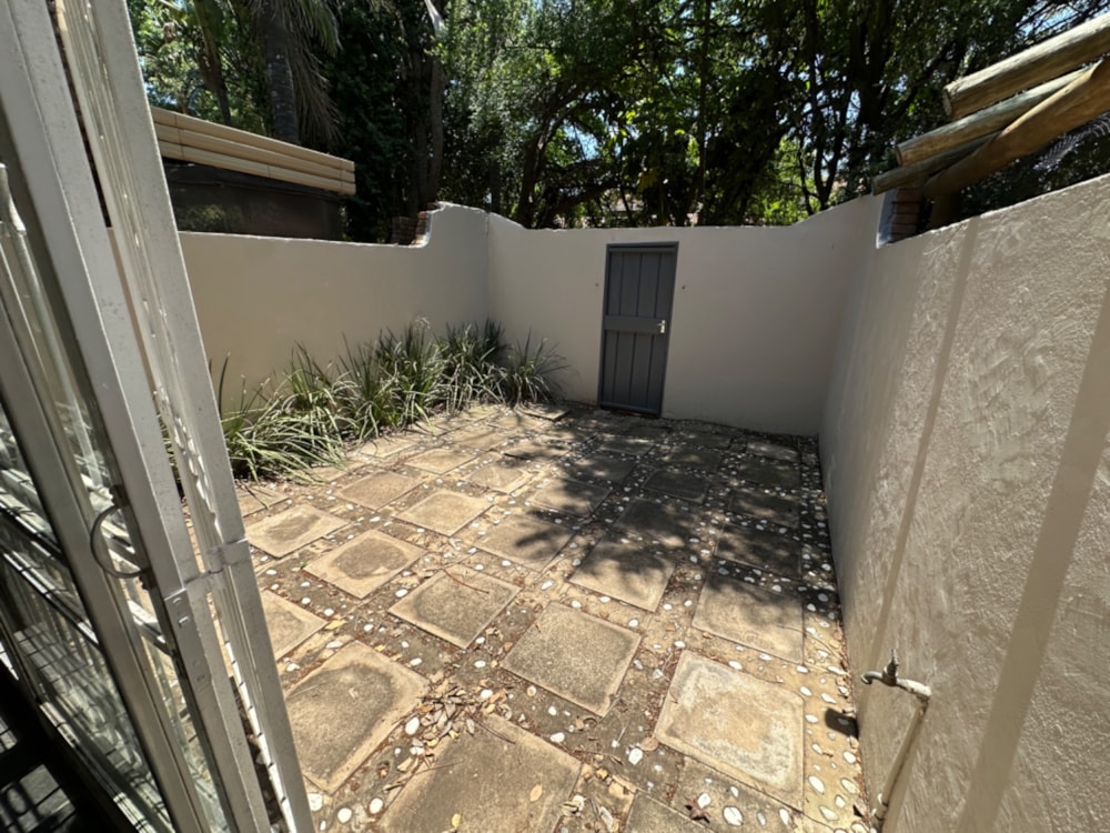 Apartment to rent in Waterkloof Glen - PTL1719815 Apartment to rent in Waterkloof Glen - PTL1719815