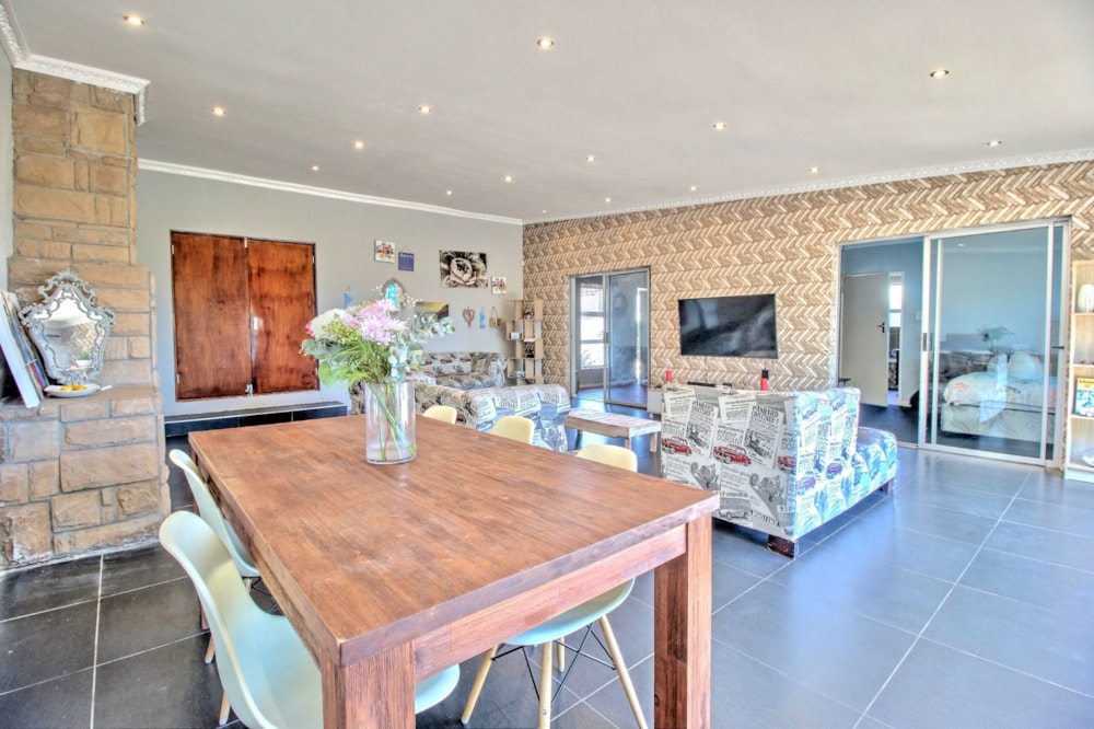 House for sale in Richwood - 1PLA1717400 House for sale in Richwood - 1PLA1717400