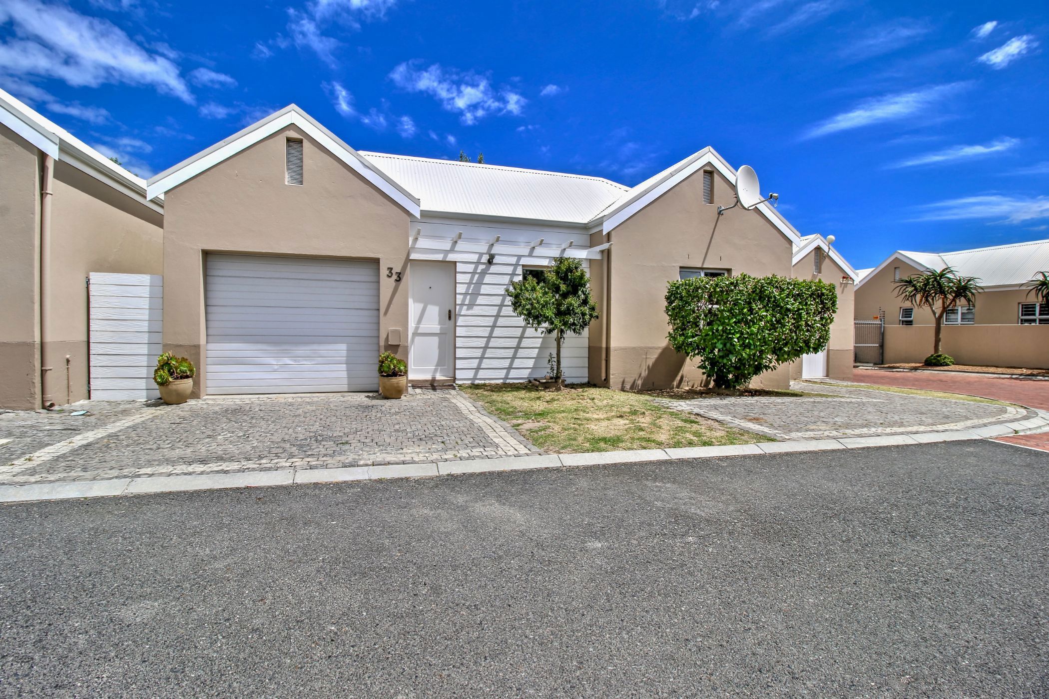 House for sale in Burgundy Estate - 1PLA1719617