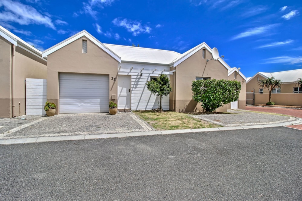 House for sale in Burgundy Estate - 1PLA1719617