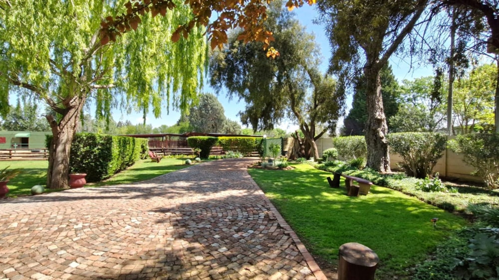 Smallholding for sale in Roodewal - 1BX1717231