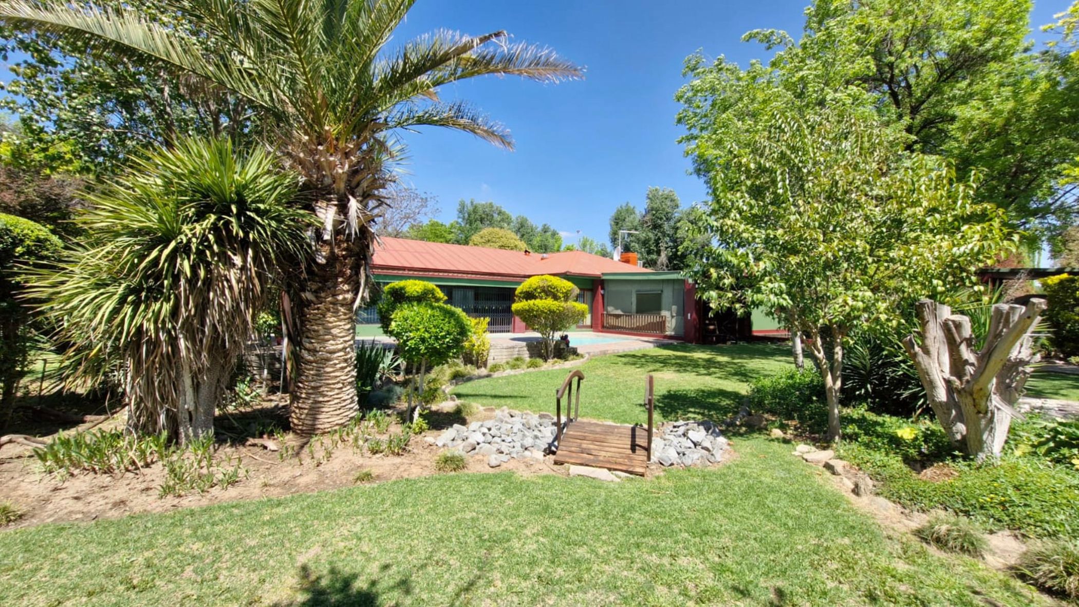 Smallholding for sale in Roodewal - 1BX1717231