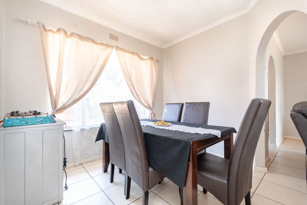 Townhouse for sale in Norkem Park - KTP1718428 Townhouse for sale in Norkem Park - KTP1718428