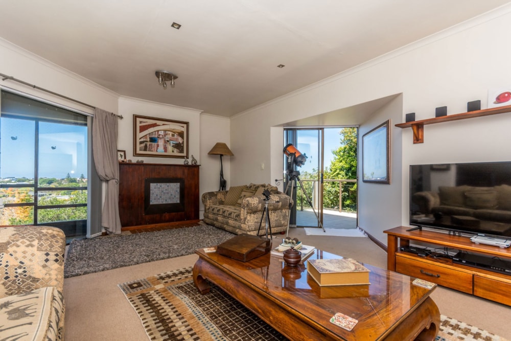 Double-storey house for sale in Lower Robberg - 1KG1717906 Double-storey house for sale in Lower Robberg - 1KG1717906