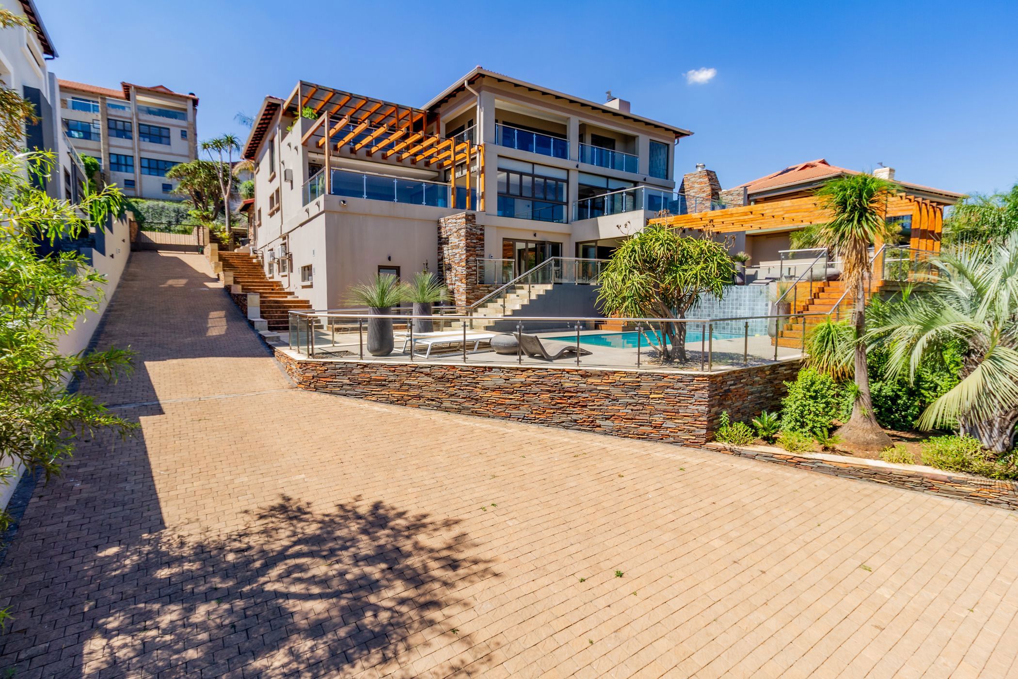 Security estate home for sale in Birdwood - 1HR1719347