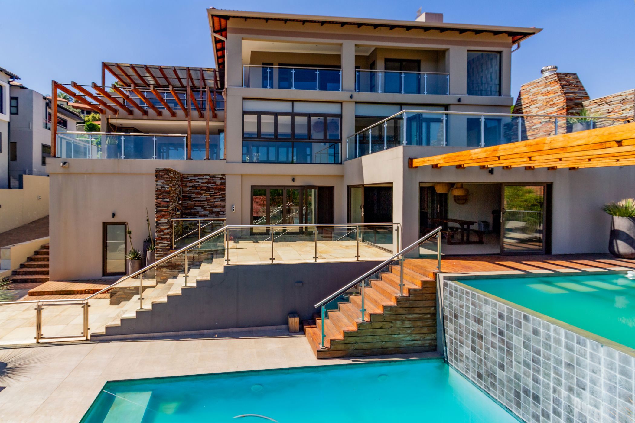 Security estate home for sale in Birdwood - 1HR1719347