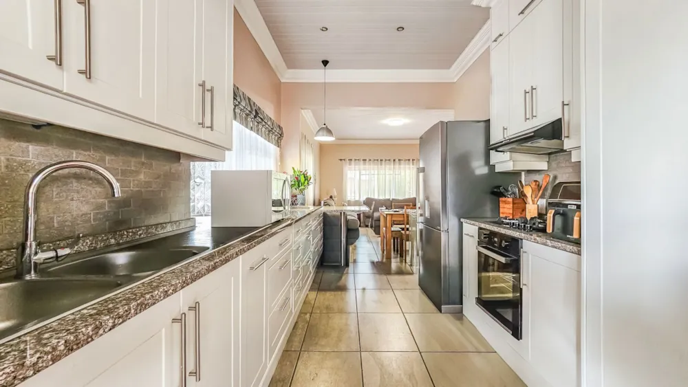 House let in Wellington - TKL1717424