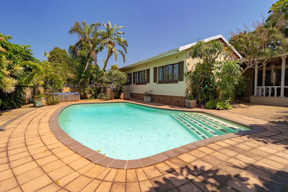 House for sale in Glenmore - 1DA1717822 House for sale in Glenmore - 1DA1717822