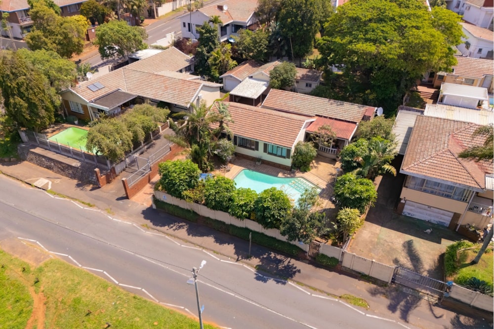 House for sale in Glenmore - 1DA1717822 House for sale in Glenmore - 1DA1717822