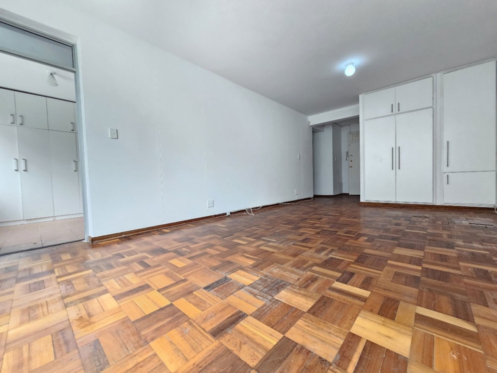 Apartment for sale in North Beach Durban - 1DA1717683 Apartment for sale in North Beach Durban - 1DA1717683