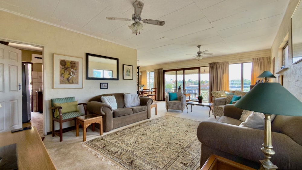 House for sale in Glenmore - 1DA1717058 House for sale in Glenmore - 1DA1717058