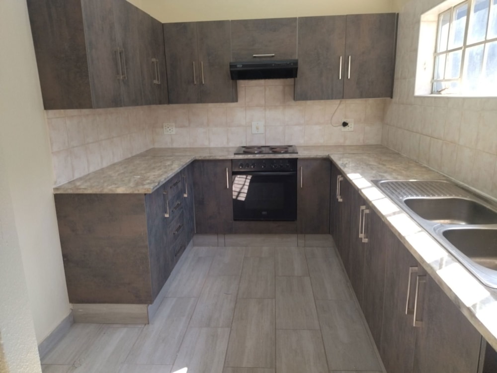 House for sale in Sonneveld - 1BJ1717080 House for sale in Sonneveld - 1BJ1717080