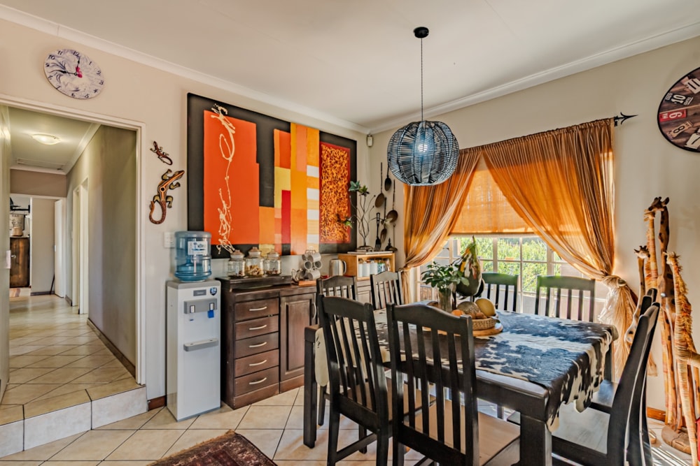 Double-storey house for sale in Moreleta Park - PT1716967 Double-storey house for sale in Moreleta Park - PT1716967