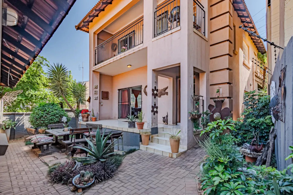 Double-storey house sold in Moreleta Park - PT1716967 Double-storey house sold in Moreleta Park - PT1716967