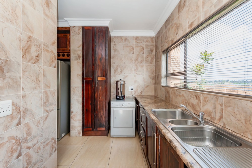 Security estate home for sale in Meyersdal - 1GV1719153 Security estate home for sale in Meyersdal - 1GV1719153