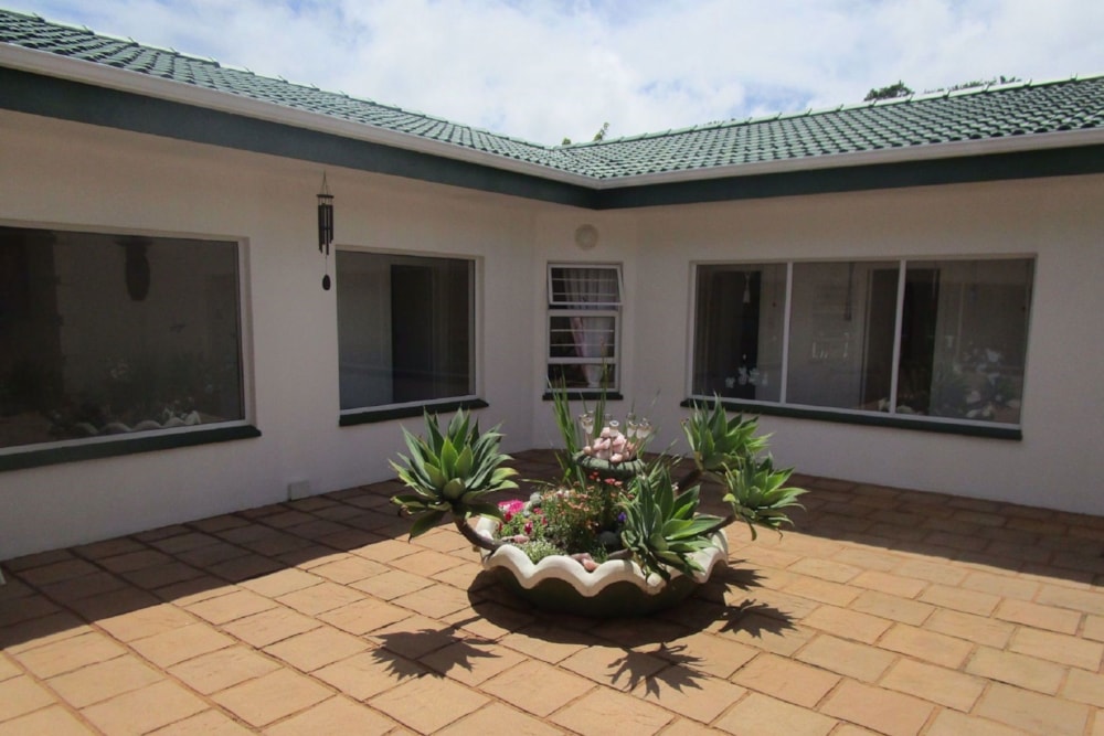 House for sale in Pennington - 1SI1554870