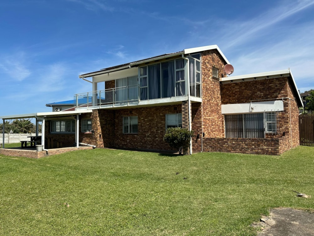Double-storey house for sale in Leisure Bay - 1PD1717677 Double-storey house for sale in Leisure Bay - 1PD1717677