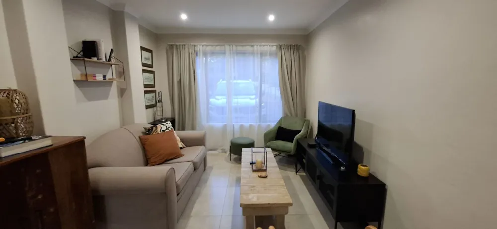 Apartment let in Hillcrest Park - 1KF1717994