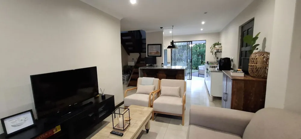 Apartment let in Hillcrest Park - 1KF1717994
