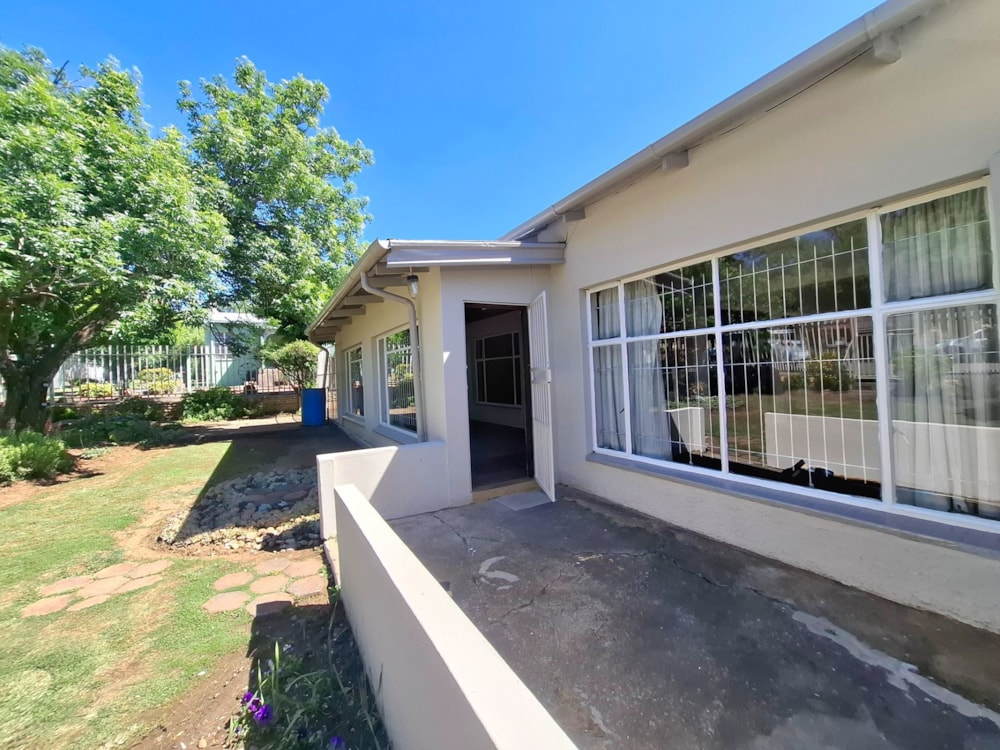 House for sale in Hospitaalheuwel - 1BTH1719209