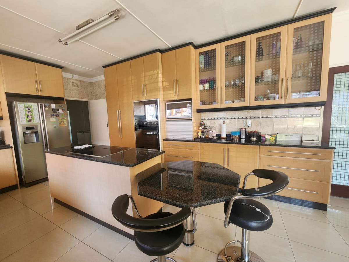 House for Sale | Pietermaritzburg Central | 1PM1719343 | Pam Golding ...