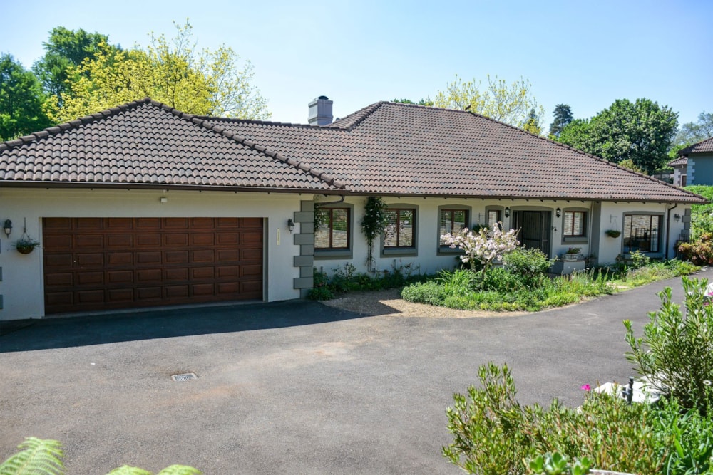 Townhouse for sale in Hilton, KwaZulu-Natal - 1PM1718012 Townhouse for sale in Hilton, KwaZulu-Natal - 1PM1718012