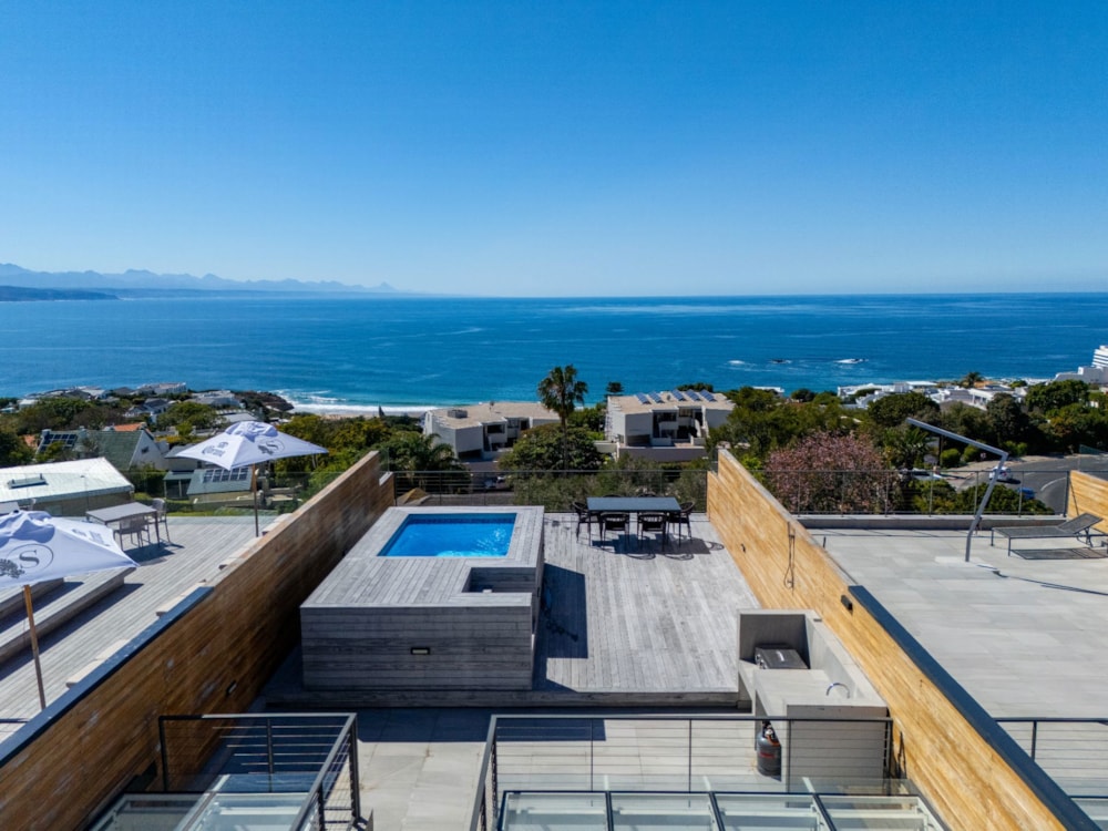 Apartment for sale in Plettenberg Bay Upper Central - 1KG1715471 Apartment for sale in Plettenberg Bay Upper Central - 1KG1715471