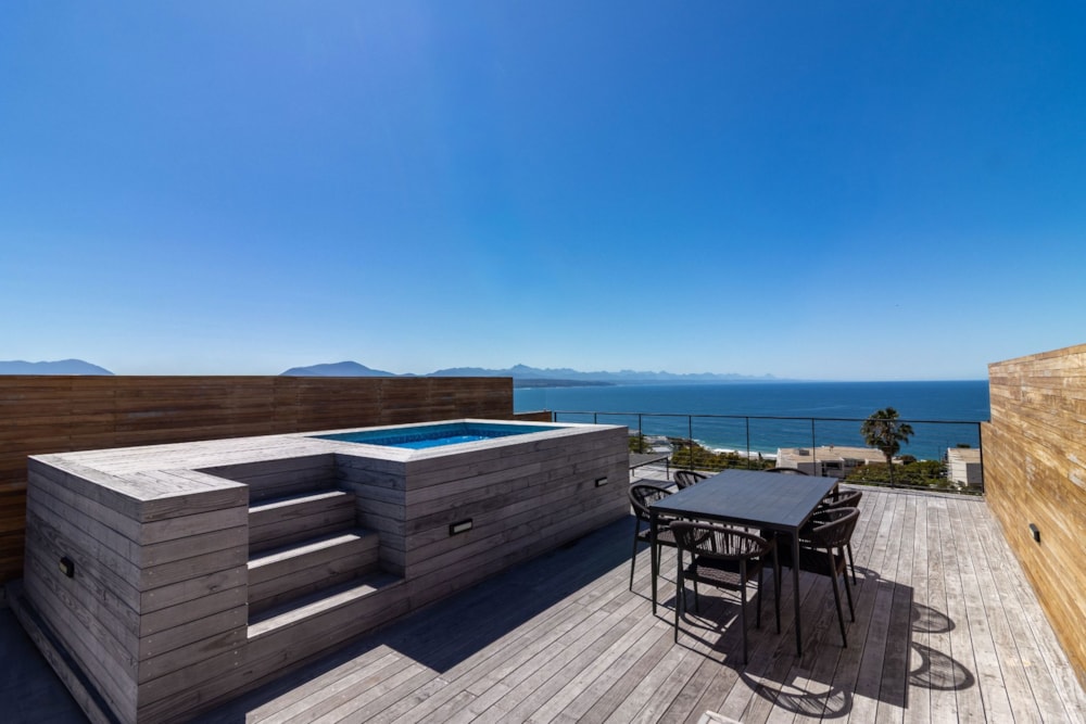 Apartment for sale in Plettenberg Bay Upper Central - 1KG1715471