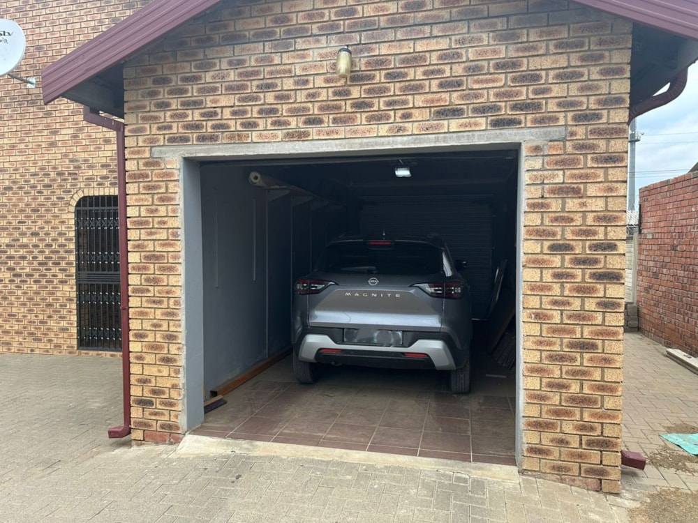 House for sale in Rocklands, Kagisanong - 1BX1719855