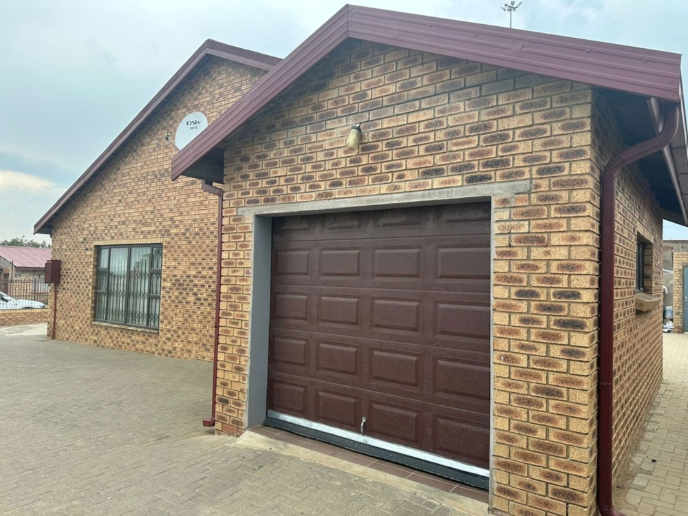 House for sale in Rocklands, Kagisanong - 1BX1719855