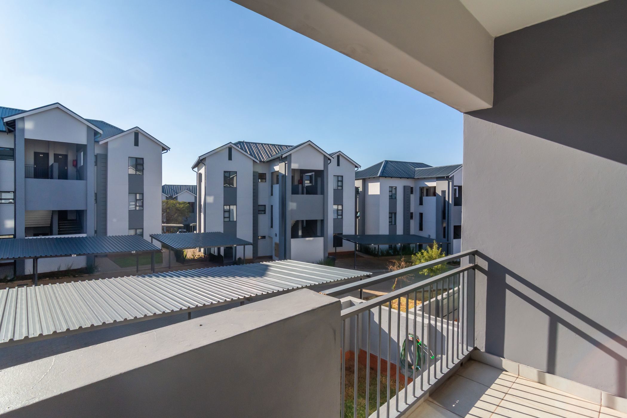 Apartment for sale in Pinehaven - 1KR1707321