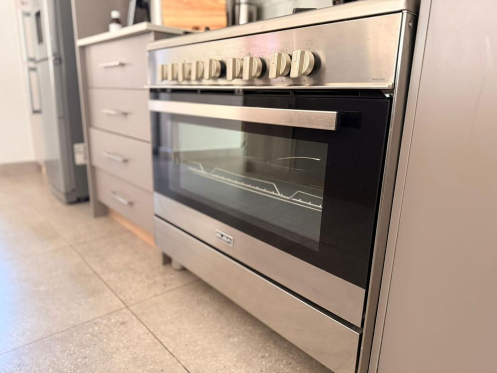 Townhouse for sale in Woodland Hills Bergendal - 1BX1718388