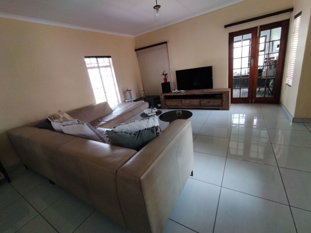 House for sale in Brakpan North - 1BJ1719570