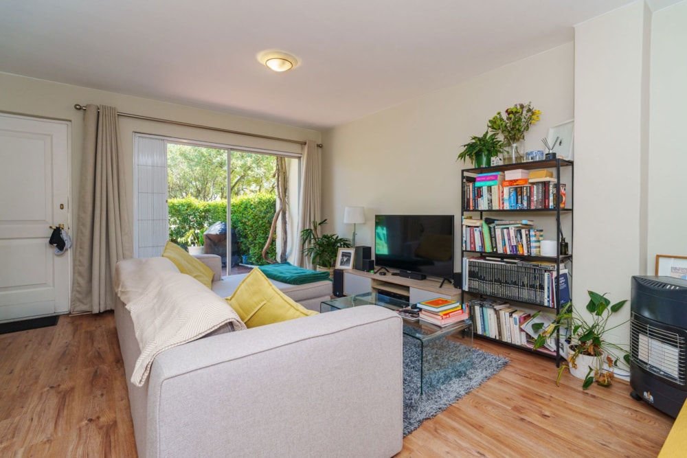 Apartment for sale in Vredehoek - AS1718077 Apartment for sale in Vredehoek - AS1718077