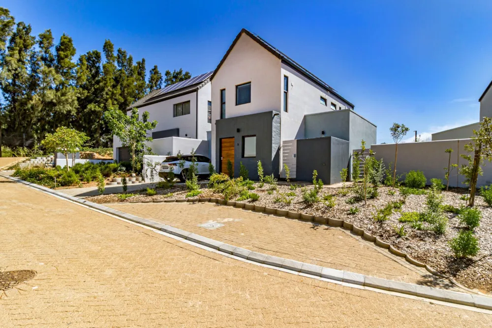 House sold in Newinbosch - ST1700879 House sold in Newinbosch - ST1700879
