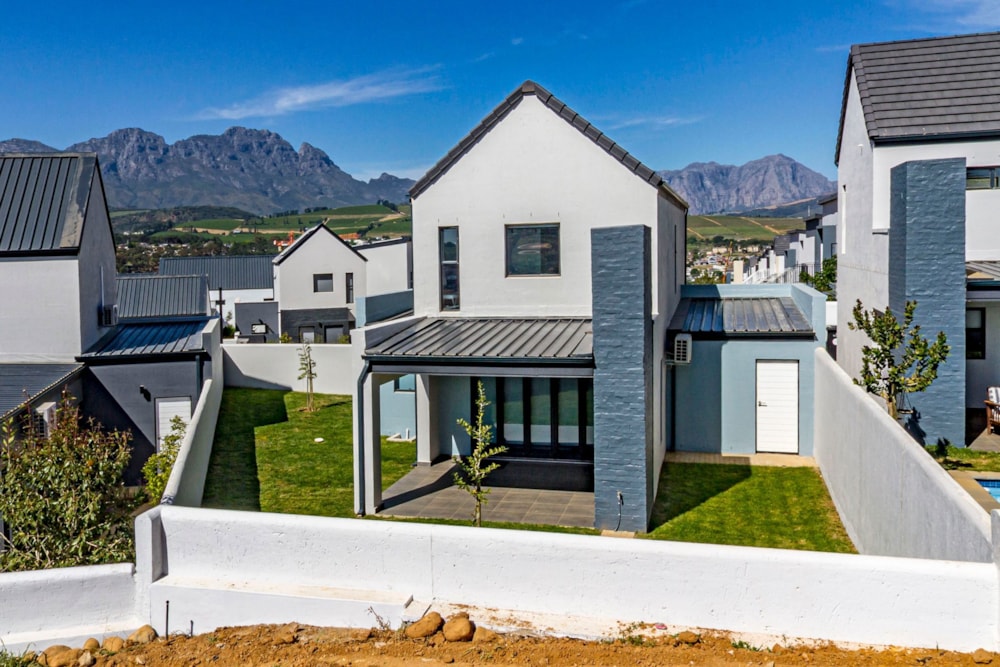 House for sale in Newinbosch - ST1700879 House for sale in Newinbosch - ST1700879